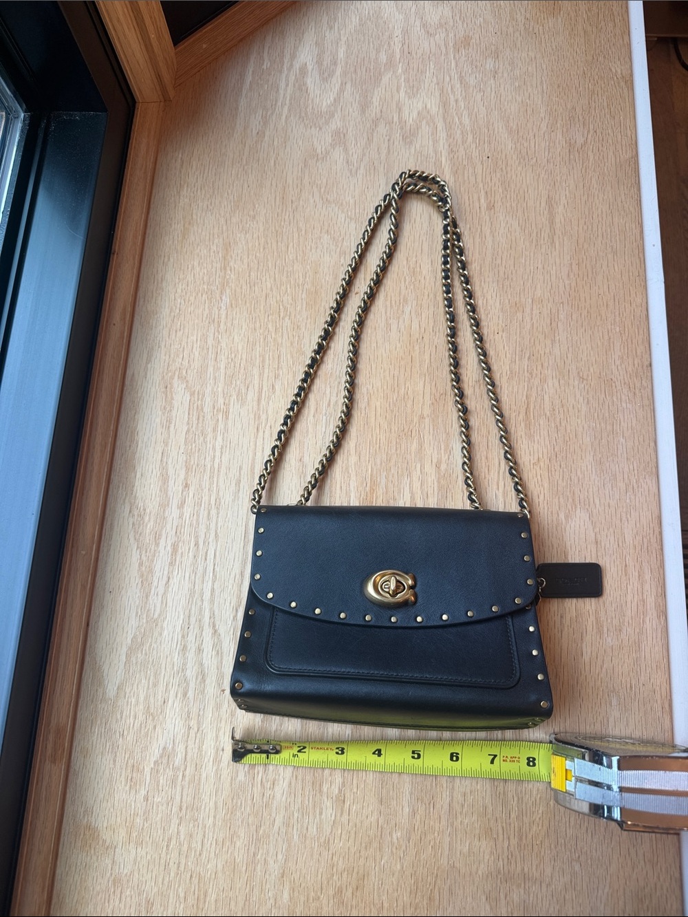 Coach Black Leather Chain-Handle Shoulder Bag with Gold Hardware - Picture 2 of 11